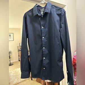 Men’s H&M Slim Fit Long Sleeve Button Up Dress Shirt